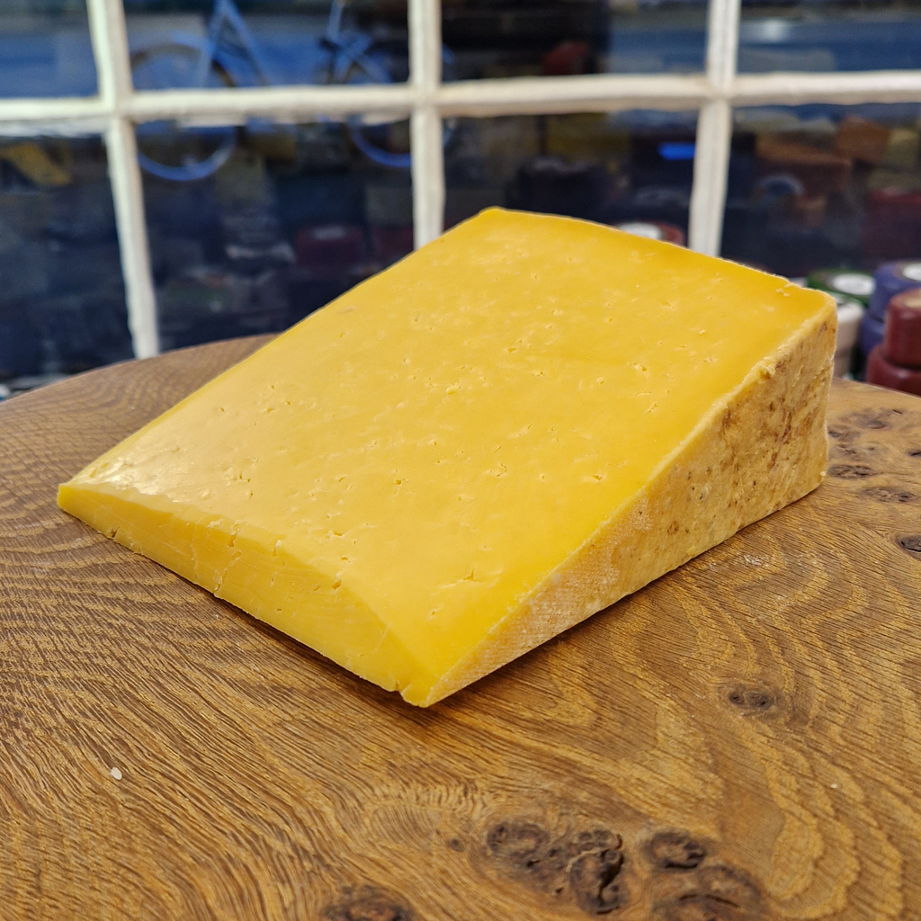 Double Gloucester, traditional clothbound cheese